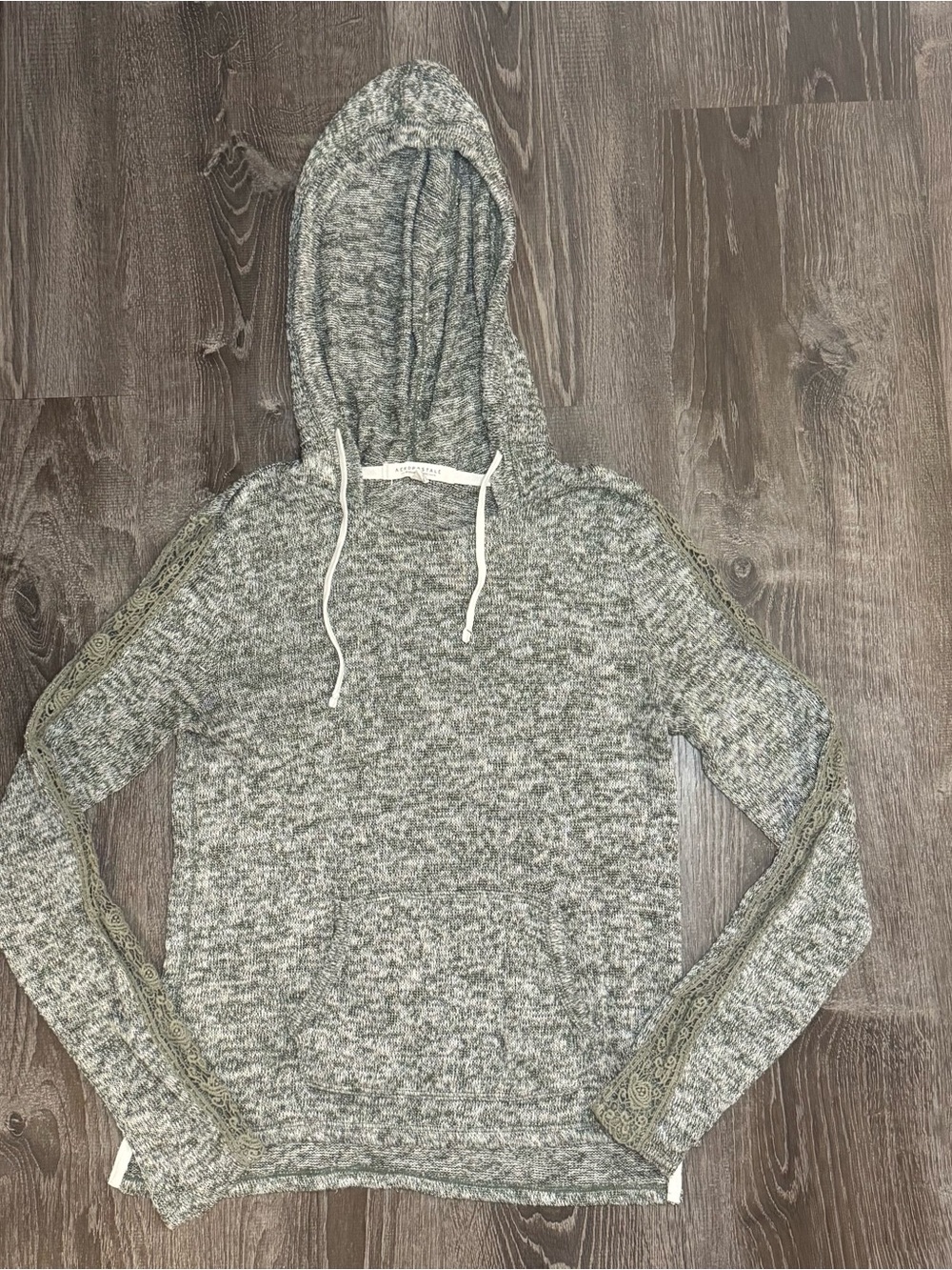 Aeropostale Heather Gray Hooded Knit Pullover with Trim